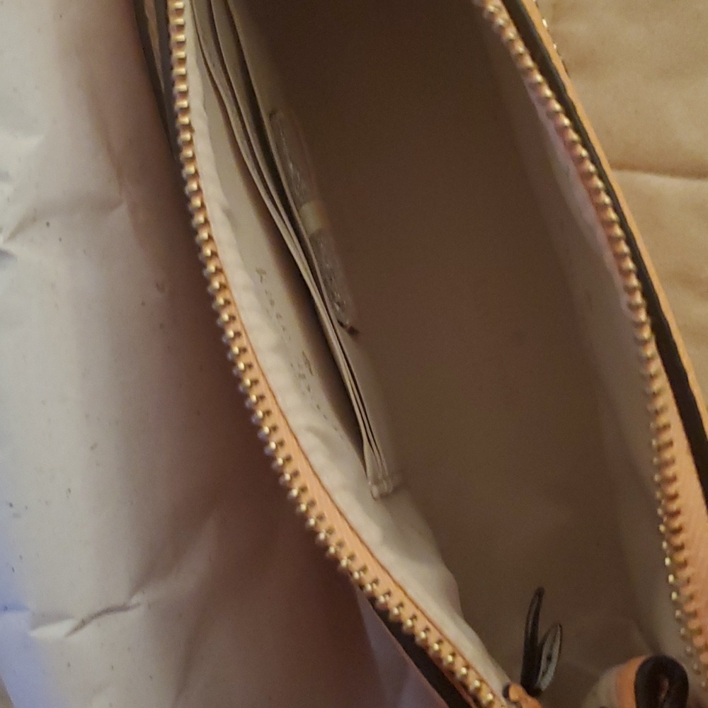 Crossbody Purse - Picture 5 of 5